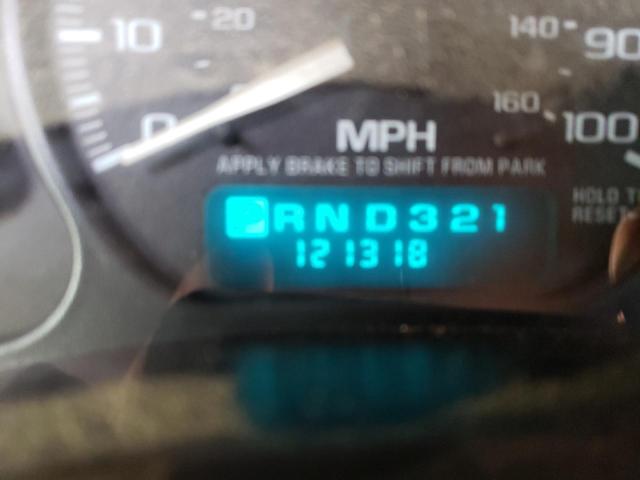 Photo 8 from auction – 2002 CHEVROLET SILVERADO with VIN 2GCEC19V421192340
