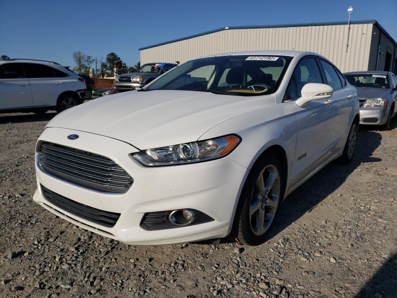Photo 2 from auction – 2013 FORD FUSION SE with VIN 3FA6P0LU9DR317341
