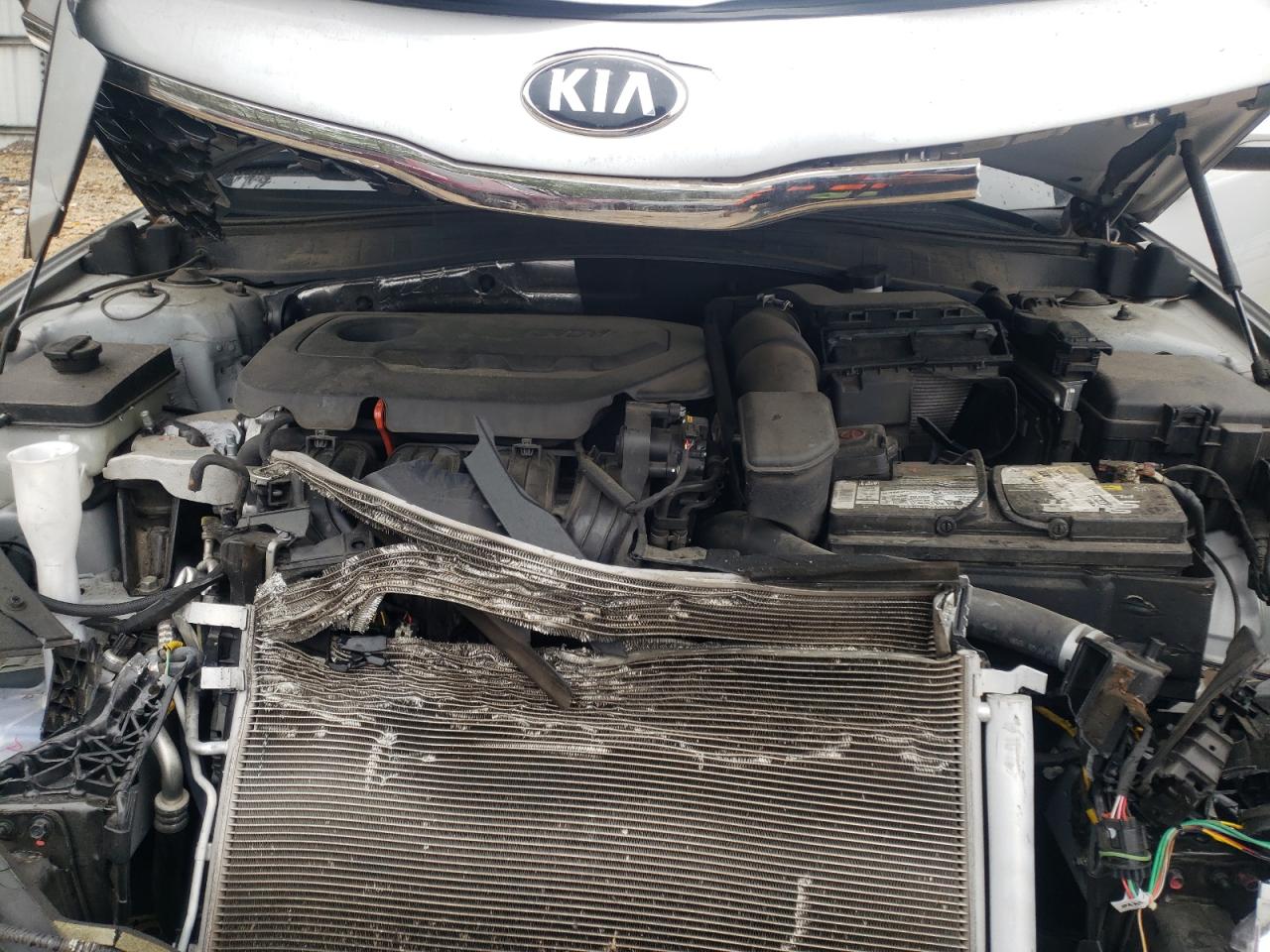 Photo 7 from auction – 2016 KIA OPTIMA LX with VIN 5XXGT4L32GG106770