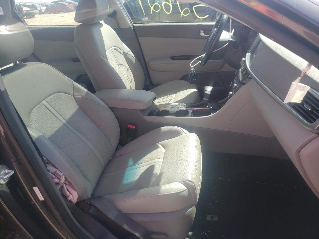 Photo 5 from auction – 2016 KIA OPTIMA EX with VIN 5XXGU4L35GG008118