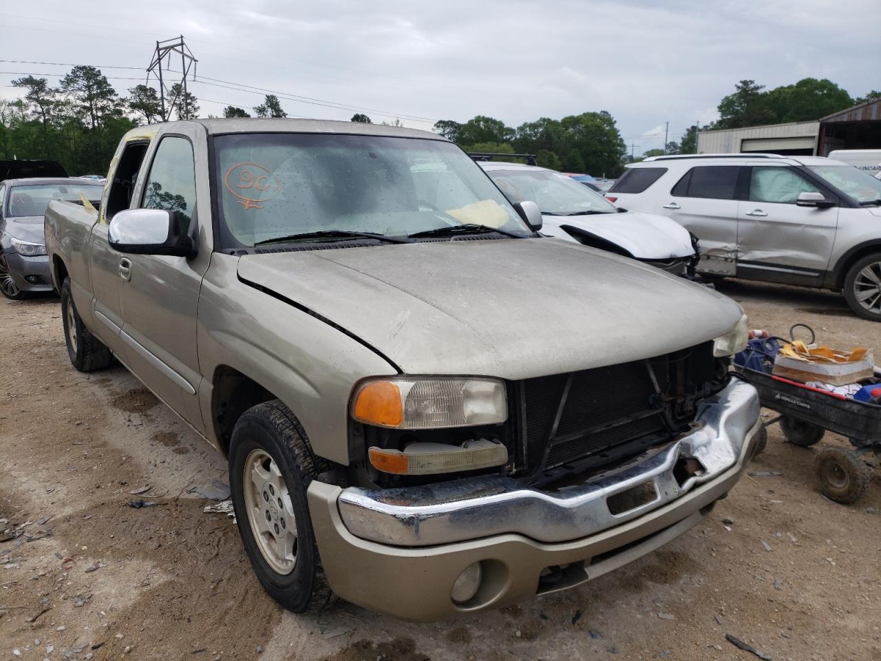 GMC NEW SIERRA 2003 with VIN 2GTEC19V331146029 - Photo from auction