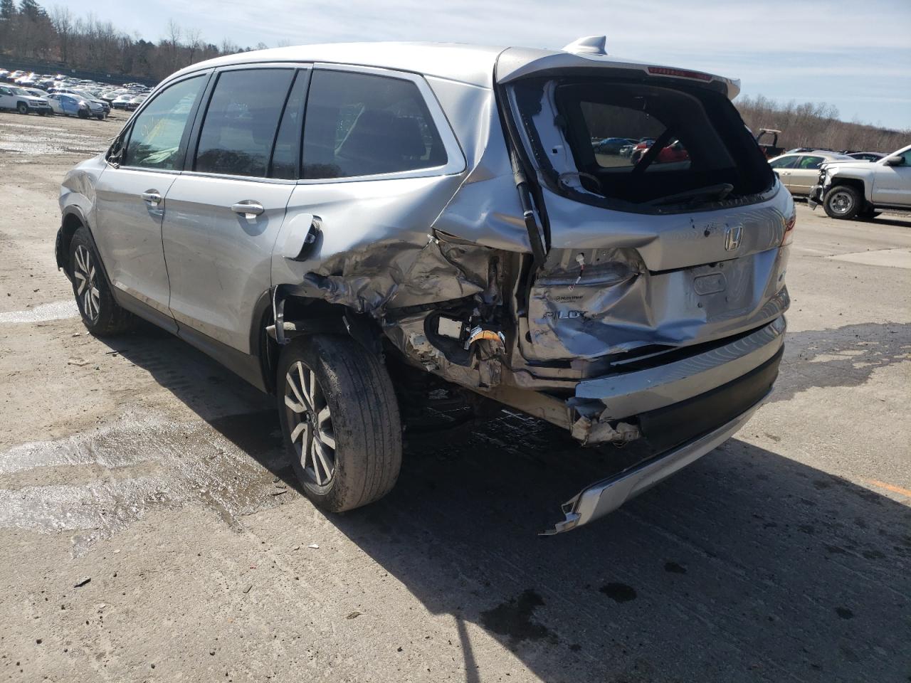 Photo 3 from auction – 2019 HONDA PILOT EXL with VIN 5FNYF6H41KB007166