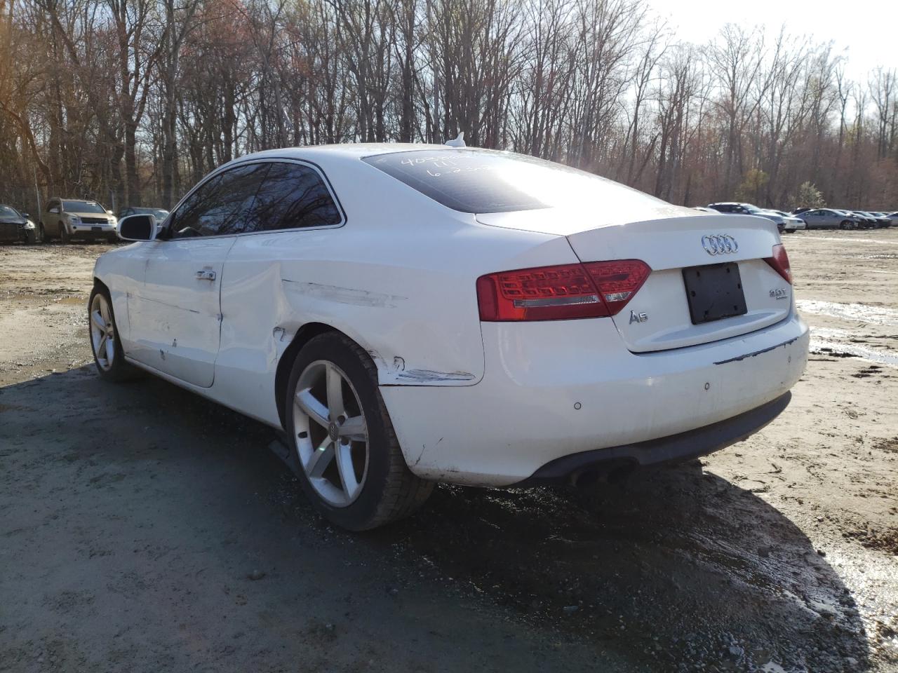 Photo 3 from auction – 2010 AUDI A5 PREMIUM with VIN WAULFAFRXAA041929