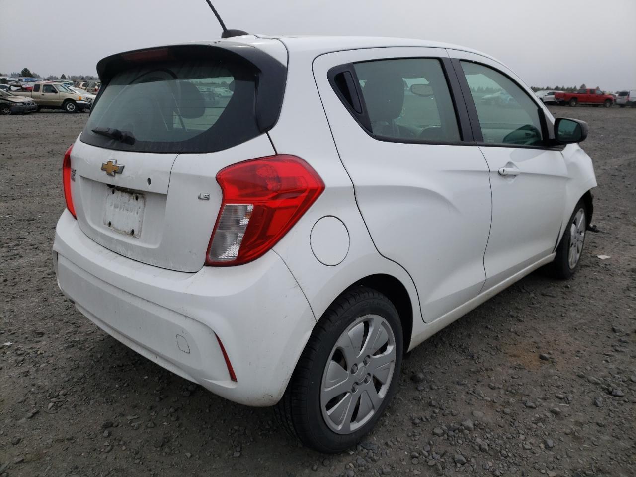 Photo 4 from auction – 2016 CHEVROLET SPARK LS with VIN KL8CB6SA6GC583949