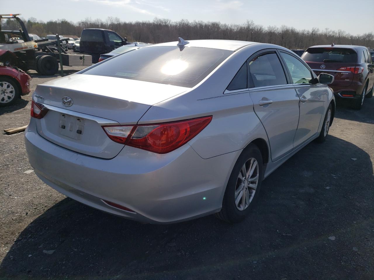 Photo 4 from auction – 2011 HYUNDAI SONATA GLS with VIN 5NPEB4AC3BH078651