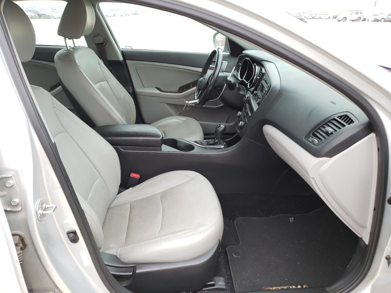 Photo 5 from auction – 2013 KIA OPTIMA EX with VIN 5XXGN4A72DG143393