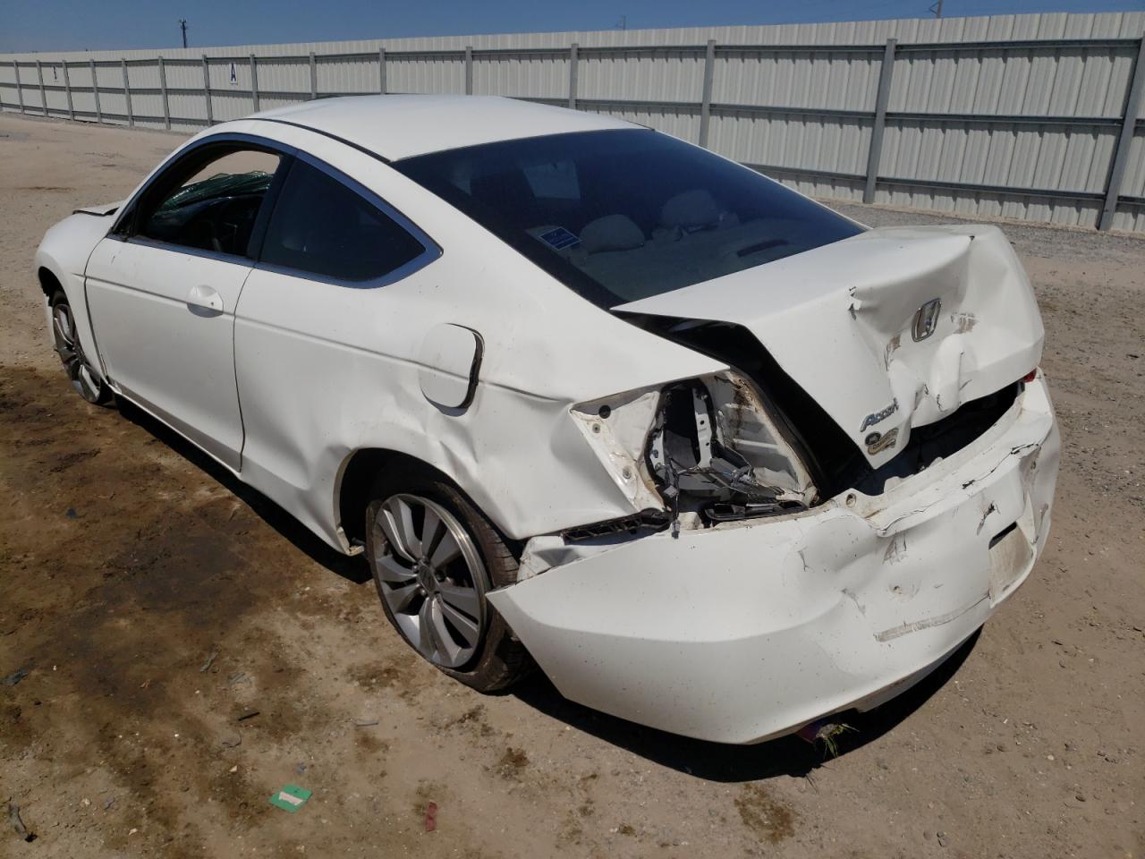 Photo 3 from auction – 2011 HONDA ACCORD LX- with VIN 1HGCS1B38BA016532