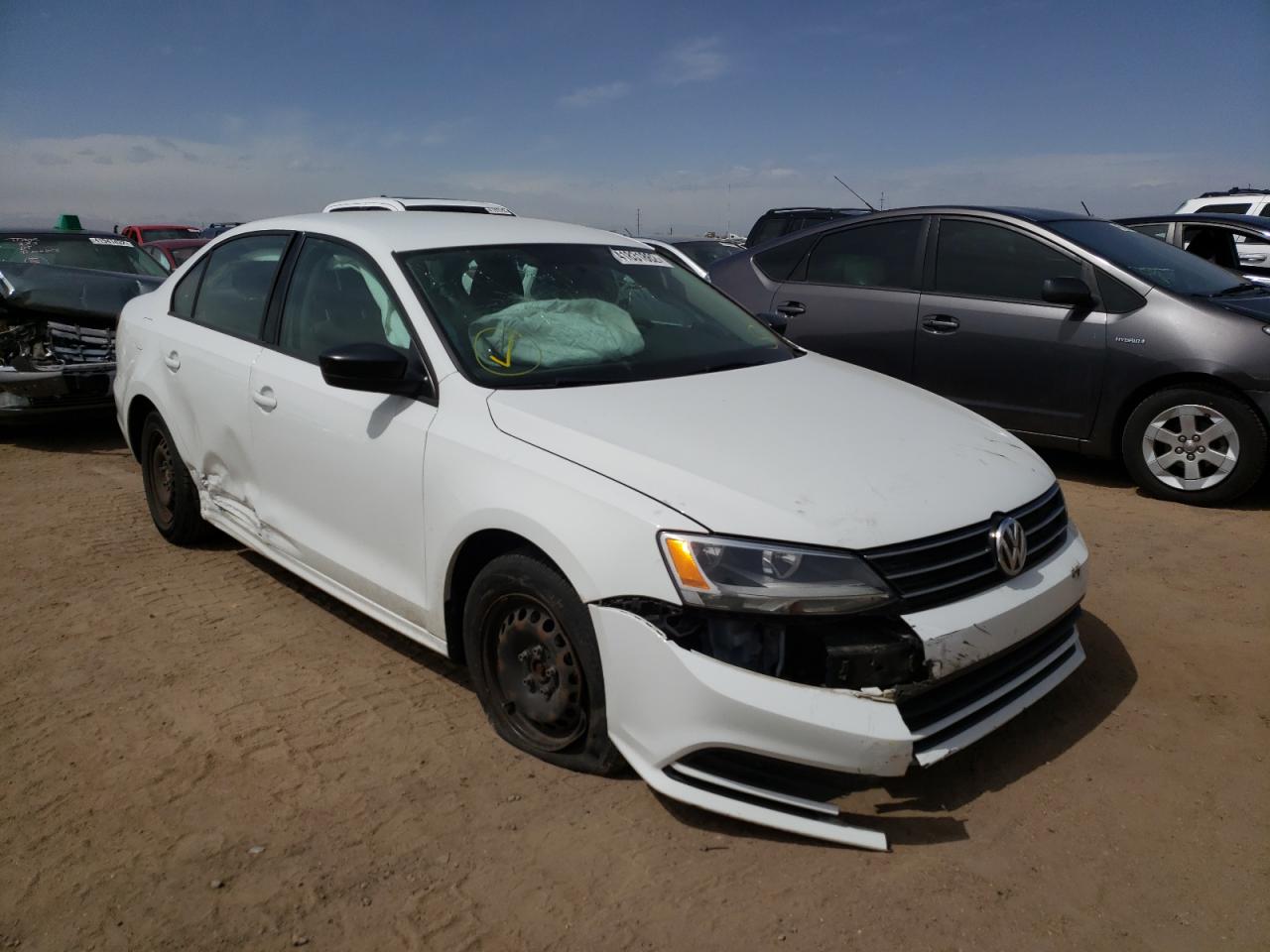 VOLKSWAGEN JETTA S 2016 with VIN 3VW267AJ0GM274696 - Photo from auction