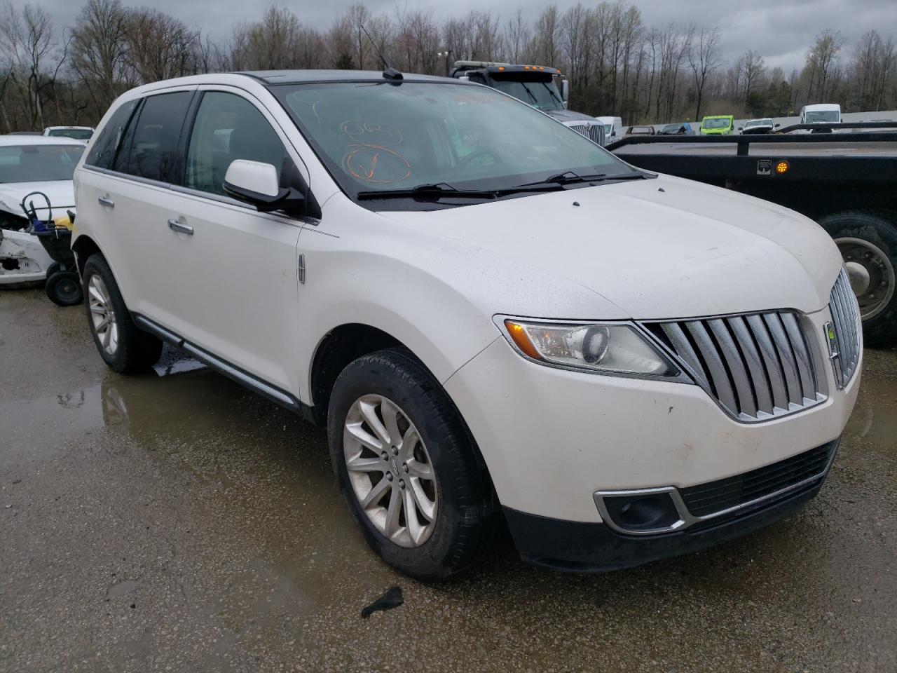 LINCOLN MKX 2012 with VIN 2LMDJ6JK6CBL12313 - Photo from auction