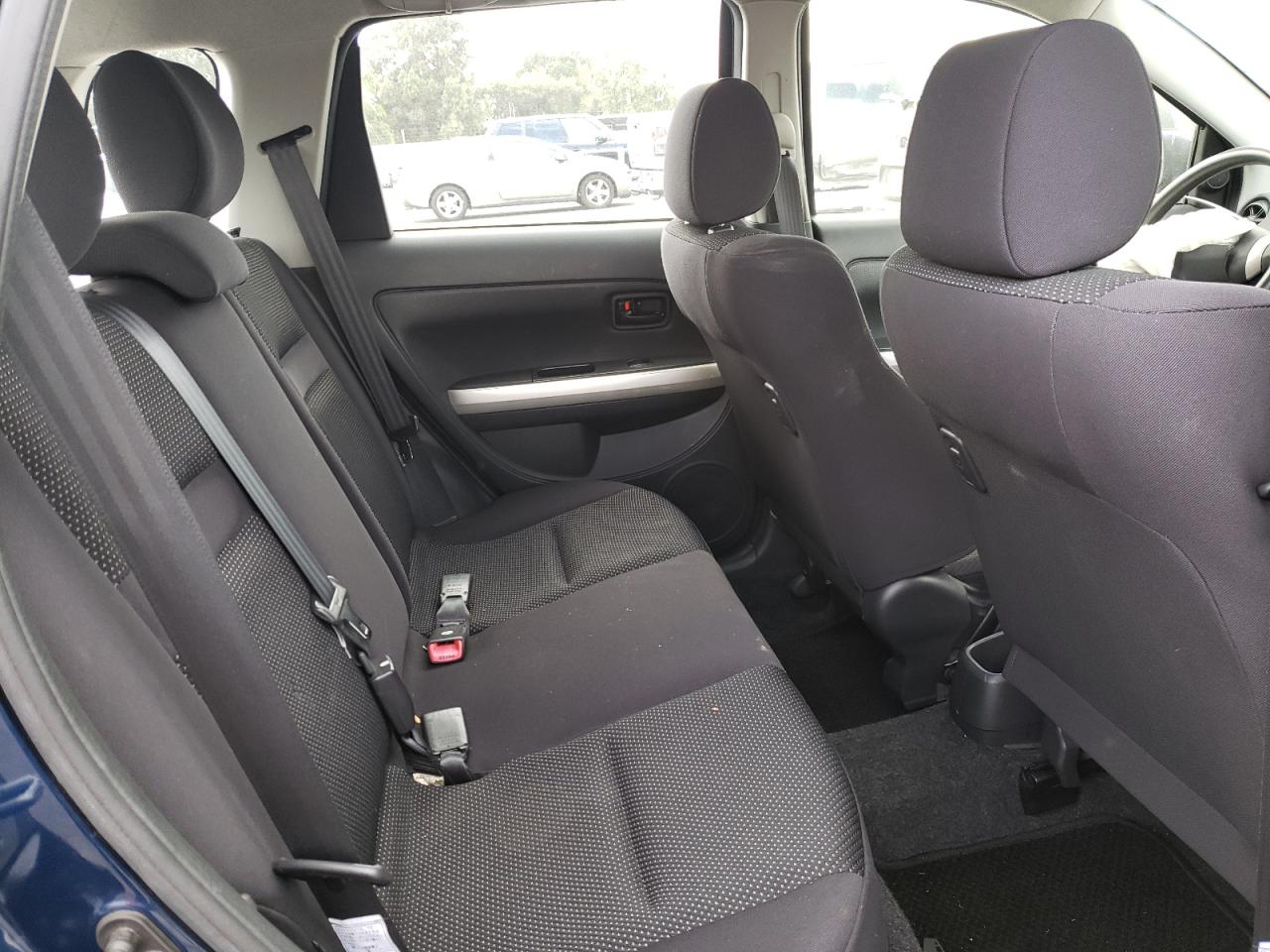 Photo 6 from auction – 2004 TOYOTA SCION XA with VIN JTKKT624540054850