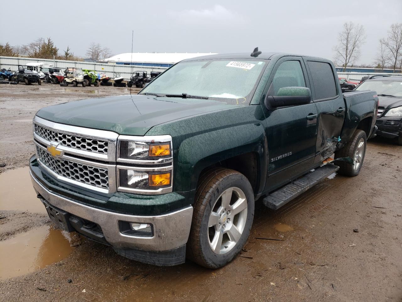 Photo 2 from auction – 2015 CHEVROLET SILVERADO with VIN 3GCUKREC7FG103861