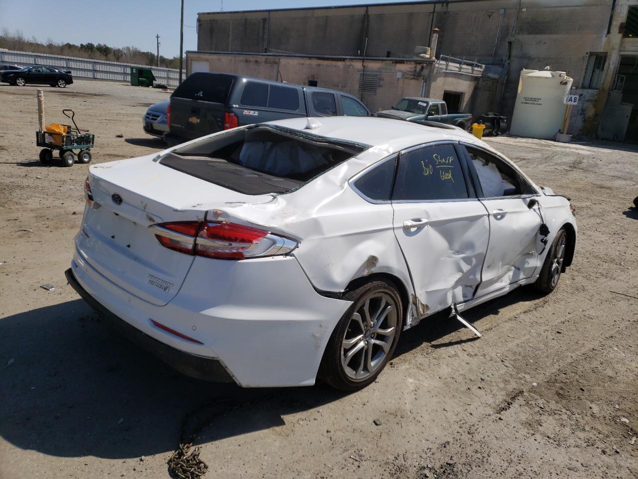 Photo 4 from auction – 2019 FORD FUSION TIT with VIN 3FA6P0RU8KR217493