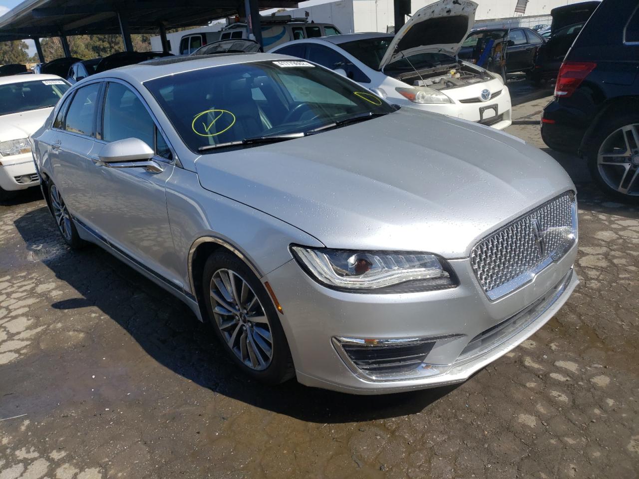 LINCOLN MKZ SELECT 2017 with VIN 3LN6L5D95HR614329 - Photo from auction