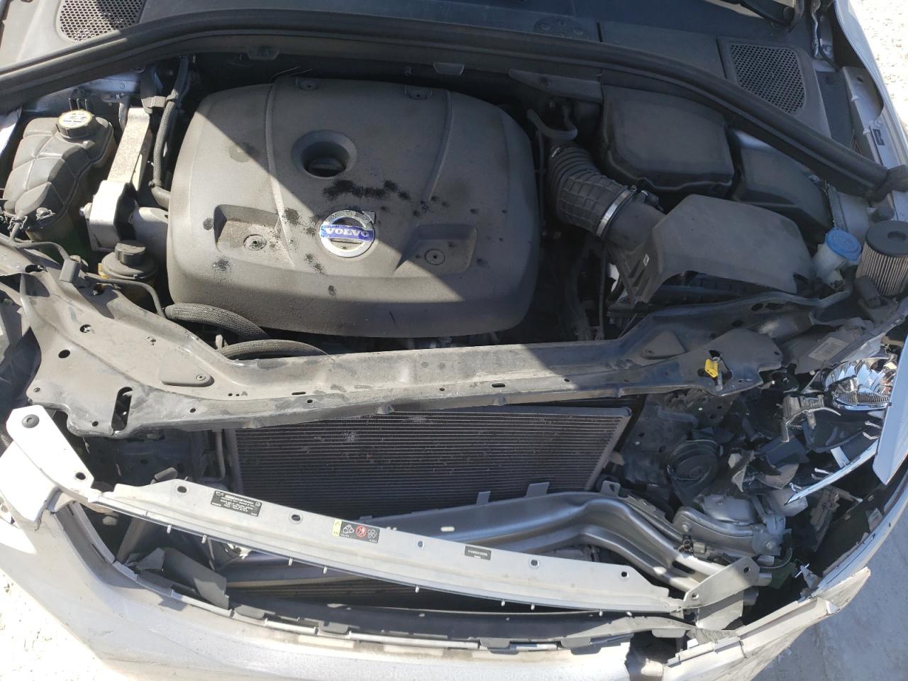 Photo 7 from auction – 2015 VOLVO XC60 T6 PR with VIN YV449MDK6F2685058
