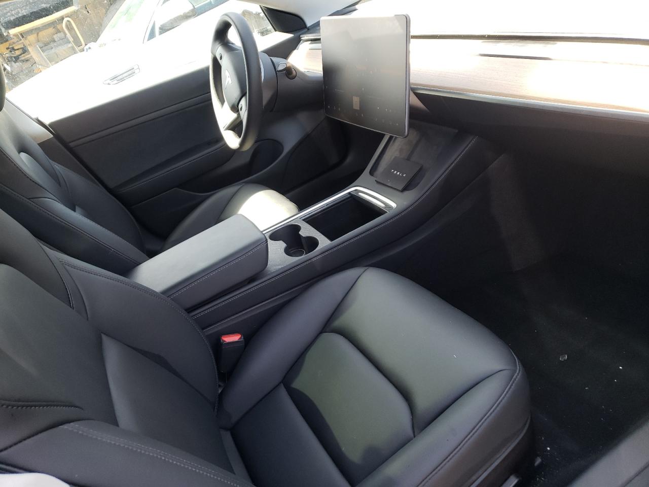 Photo 5 from auction – 2021 TESLA MODEL 3 with VIN 5YJ3E1EA9MF919590