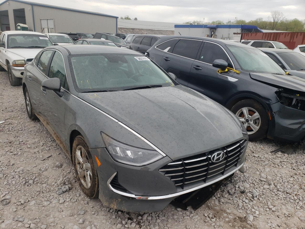 HYUNDAI SONATA SE 2021 with VIN 5NPEG4JA2MH119712 - Photo from auction