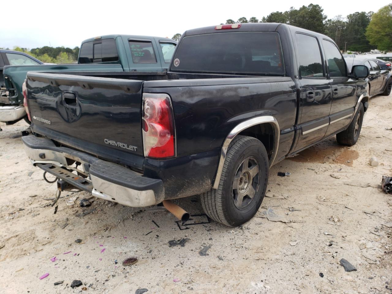 Фото 4 с аукциона – 2005 CHEVROLET SILVERADO с VIN 2GCEC13T751126957