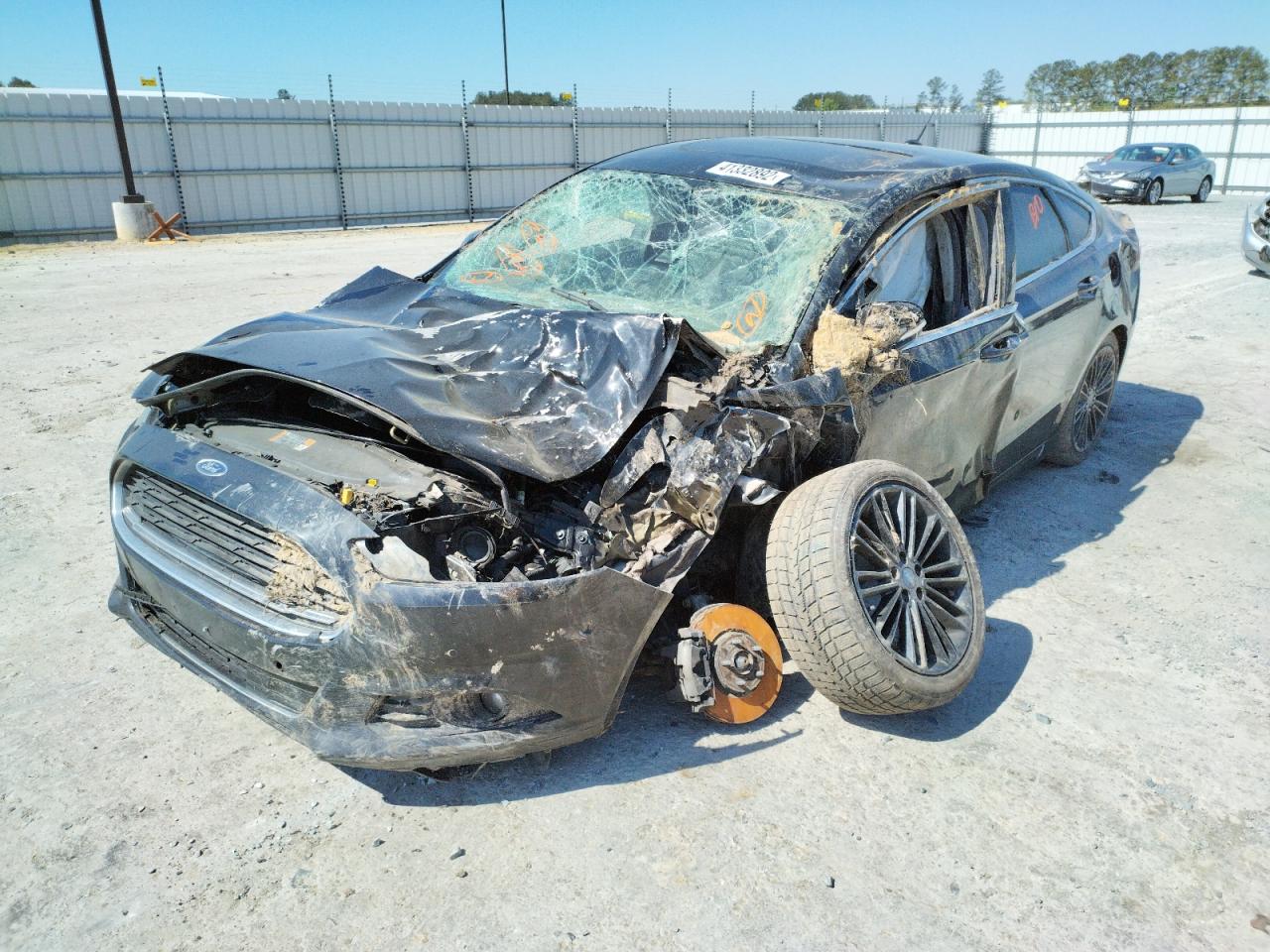 Photo 2 from auction – 2016 FORD FUSION SE with VIN 3FA6P0H91GR351685