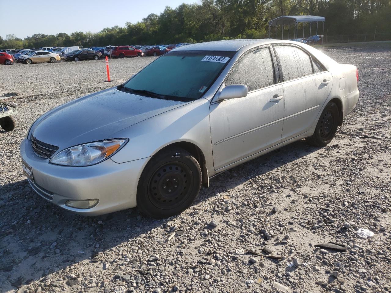 Photo 2 from auction – 2003 TOYOTA CAMRY LE with VIN 4T1BE30K13U121870