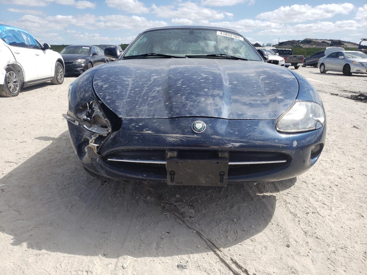 Photo 9 from auction – 2000 JAGUAR XK8 with VIN SAJJA42C9YNA07662