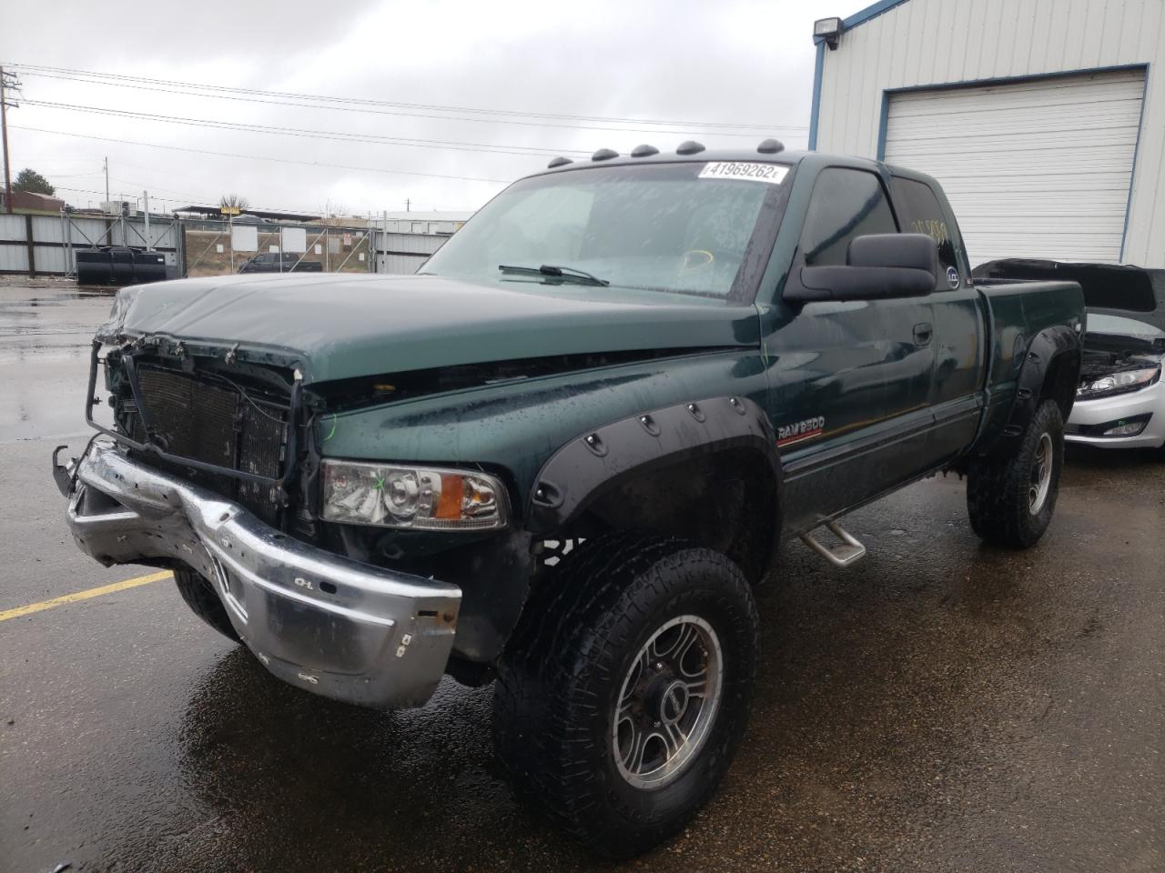 Photo 2 from auction – 2001 DODGE RAM 2500 with VIN 3B7KF23681G188590
