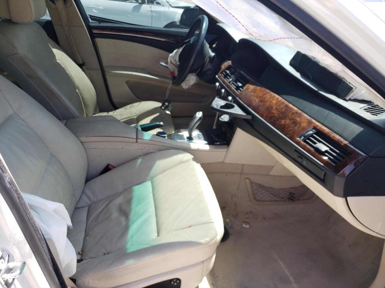 Photo 5 from auction – 2008 BMW 528 I with VIN WBANU53528C114779