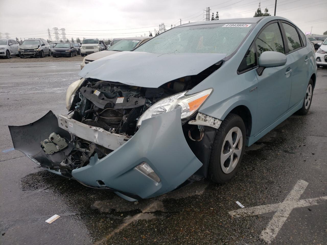 Photo 2 from auction – 2013 TOYOTA PRIUS with VIN JTDKN3DU0D1688087