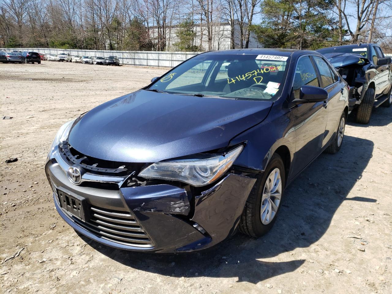 Photo 2 from auction – 2016 TOYOTA CAMRY LE with VIN 4T4BF1FK2GR533252
