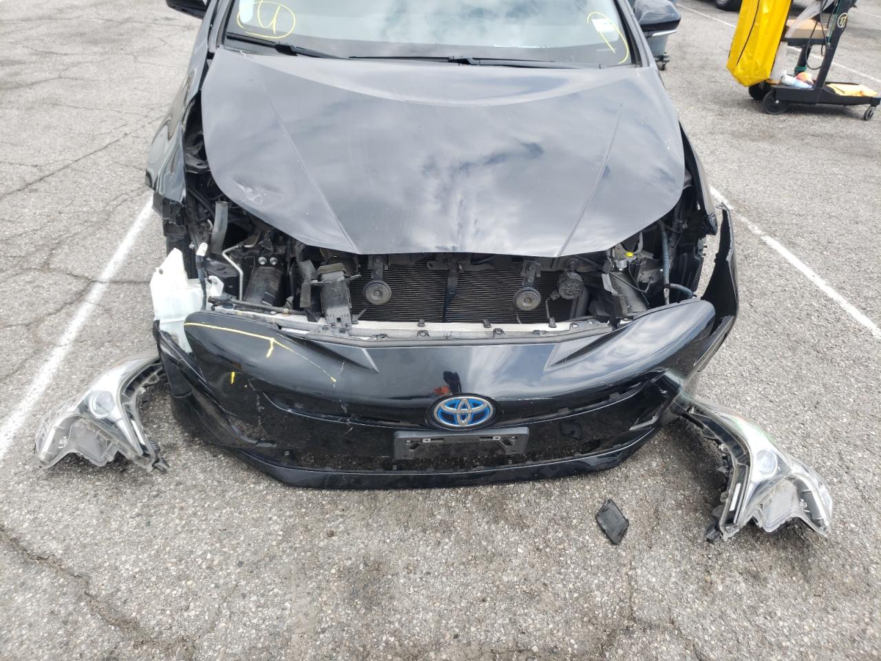 Photo 9 from auction – 2017 TOYOTA PRIUS with VIN JTDKBRFU9H3033932