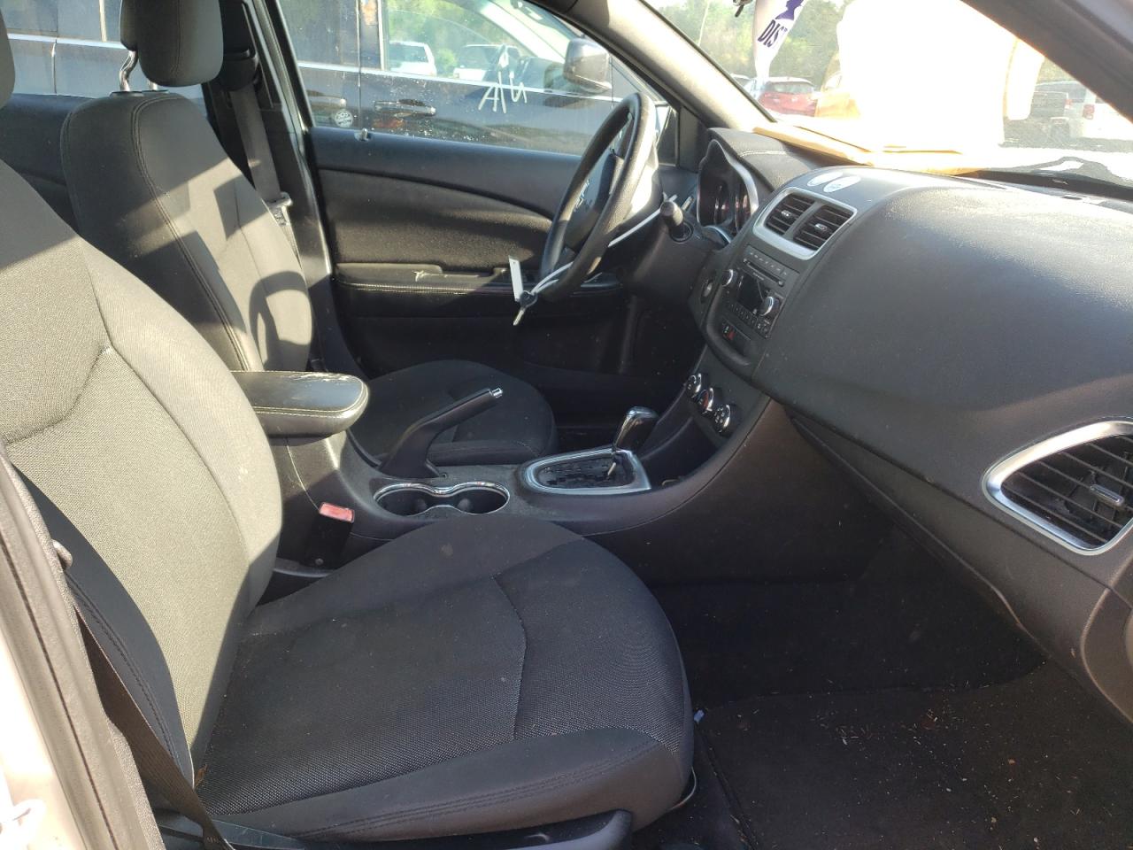 Photo 5 from auction – 2012 DODGE AVENGER SE with VIN 1C3CDZAB6CN128728