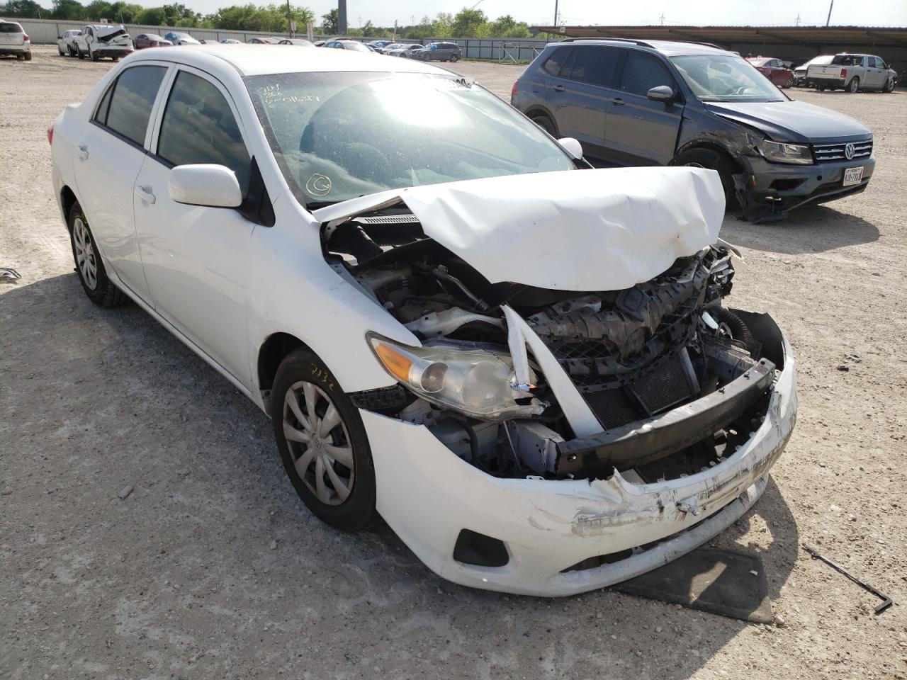 TOYOTA COROLLA 2013 with VIN 2T1BU4EE2DC016317 - Photo from auction