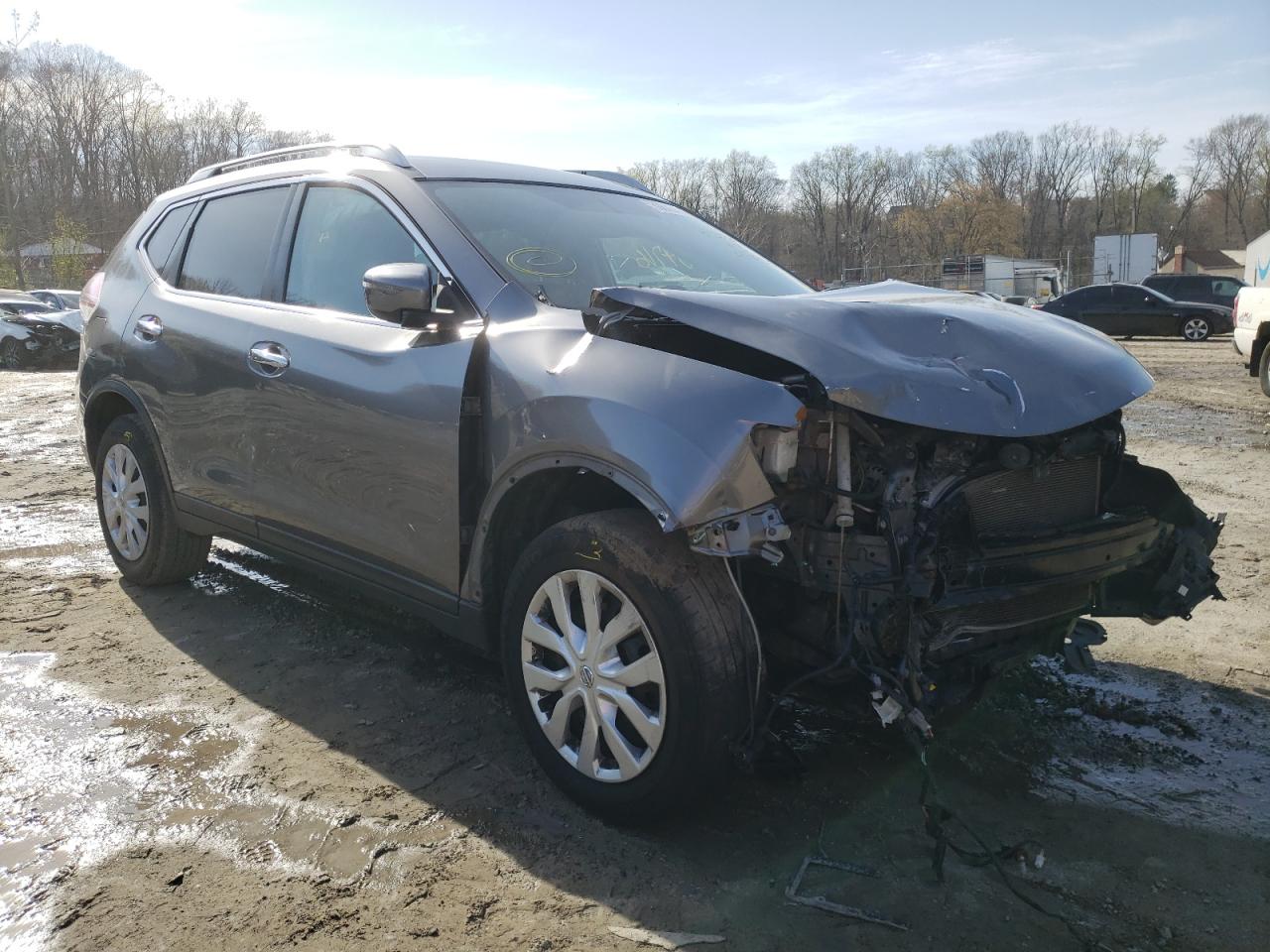 NISSAN ROGUE S 2016 with VIN KNMAT2MV6GP673308 - Photo from auction