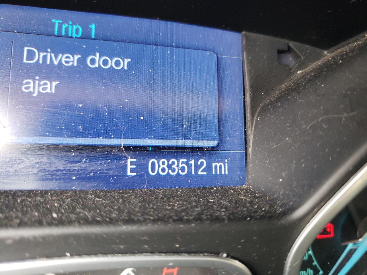 Photo 8 from auction – 2014 FORD FOCUS SE with VIN 1FADP3F28EL221798