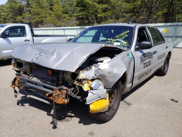 Photo 2 from auction – 2011 FORD CROWN VICT with VIN 2FABP7AV0BX162518