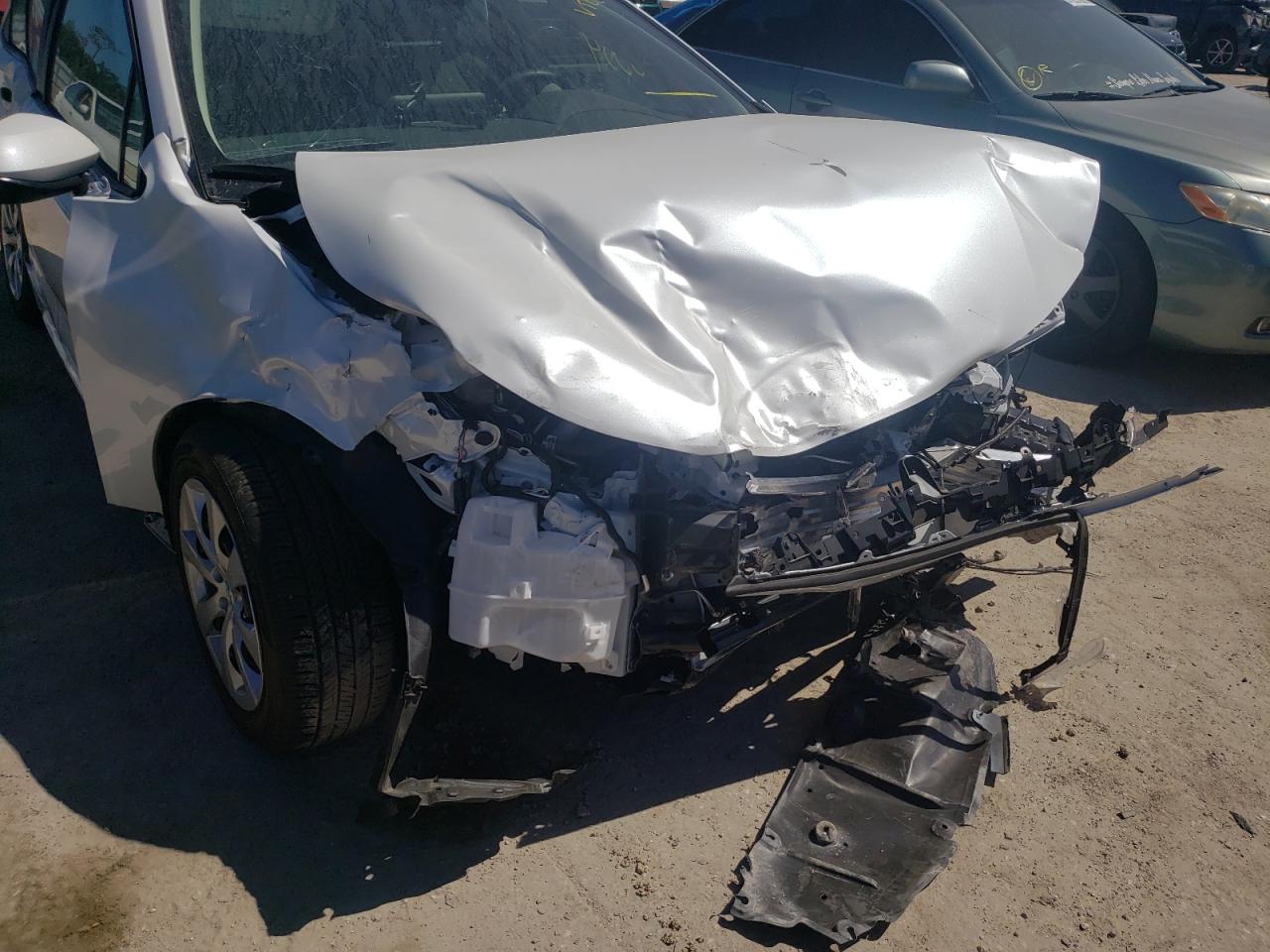 Photo 9 from auction – 2022 TOYOTA COROLLA LE with VIN 5YFEPMAE6NP306667