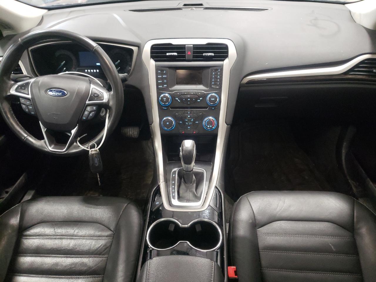 Photo 9 from auction – 2015 FORD FUSION SE with VIN 3FA6P0HD3FR207915