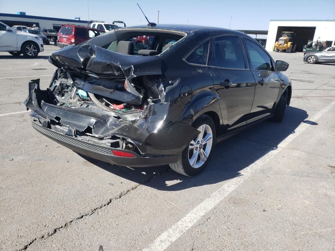 Photo 4 from auction – 2014 FORD FOCUS SE with VIN 1FADP3F24EL130415