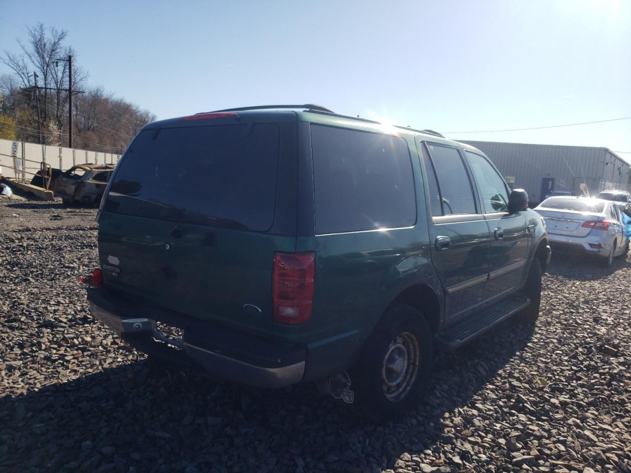Photo 4 from auction – 2000 FORD EXPEDITION with VIN 1FMRU1660YLA32689