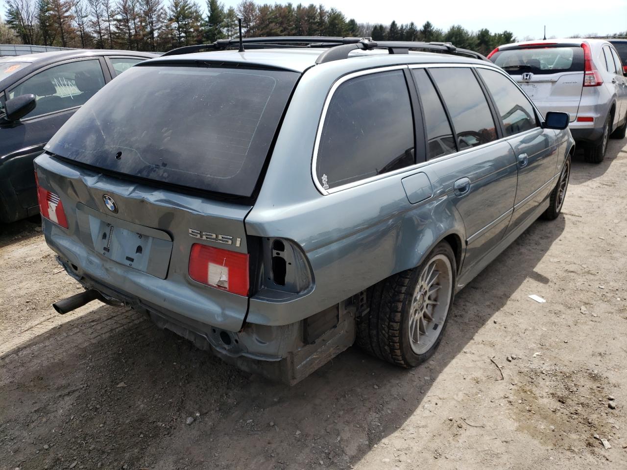 Photo 4 from auction – 2002 BMW 525 IT AUT with VIN WBADS43452GE10305