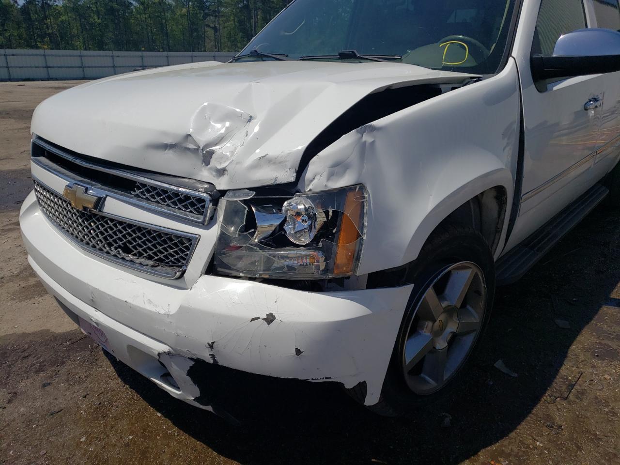 Photo 9 from auction – 2010 CHEVROLET SUBURBAN C with VIN 1GNUCKE01AR150412