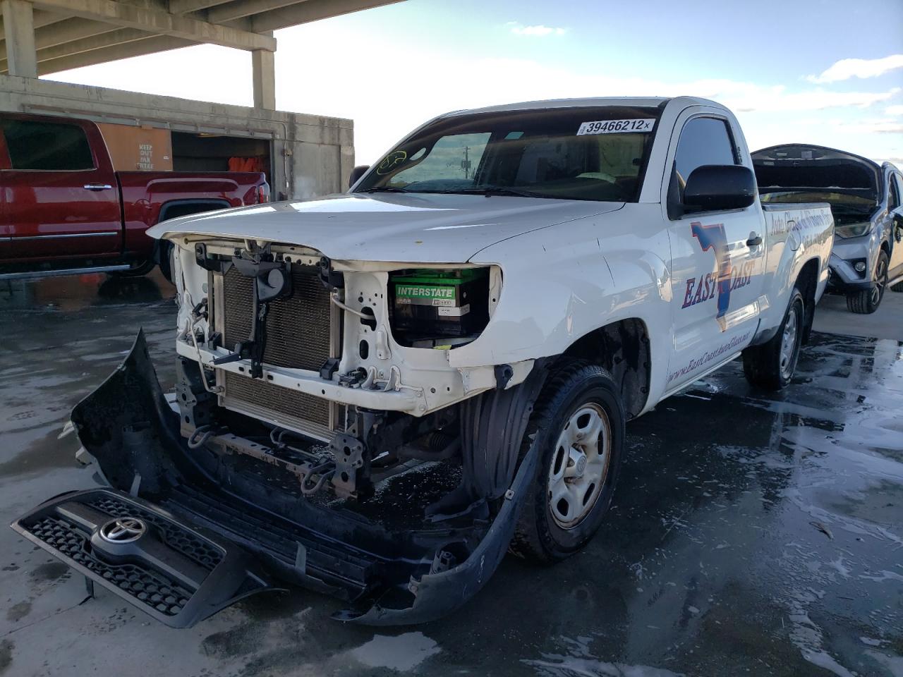 Photo 2 from auction – 2011 TOYOTA TACOMA with VIN 5TFNX4CN5BX008038