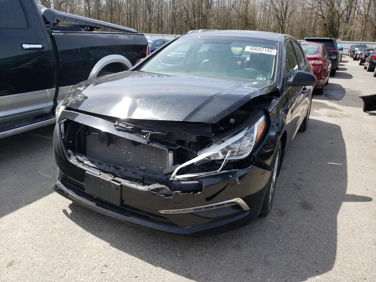 Photo 9 from auction – 2015 HYUNDAI SONATA SE with VIN 5NPE24AF6FH213685