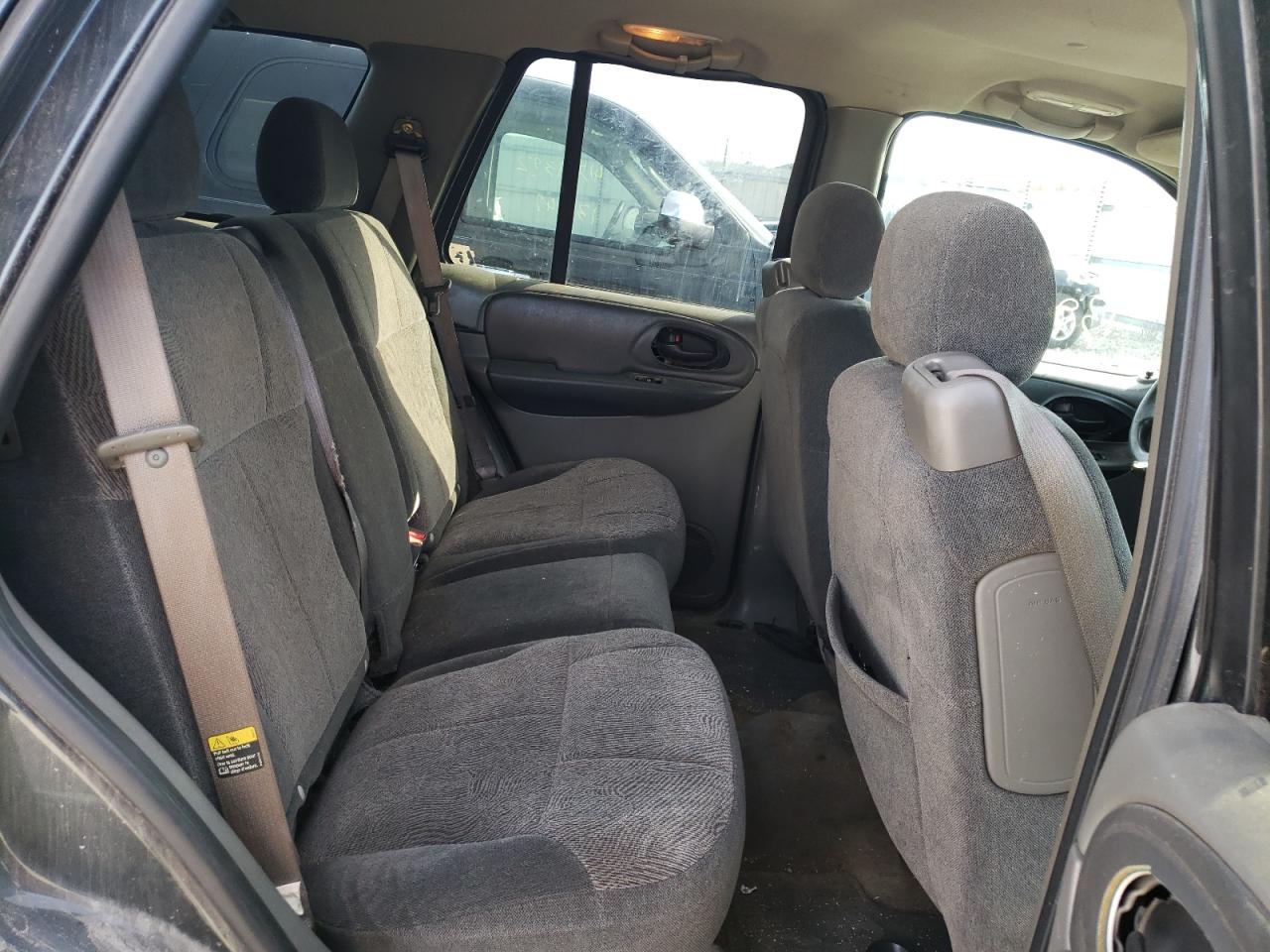 Photo 6 from auction – 2004 CHEVROLET TRAILBLAZE with VIN 1GNDT13S342266173