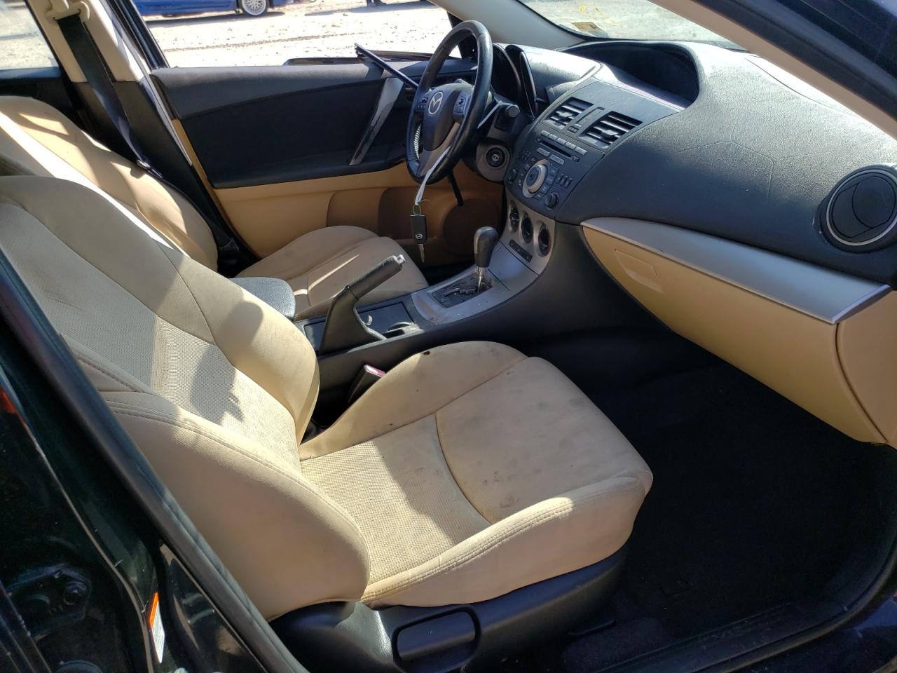 Photo 5 from auction – 2011 MAZDA 3 S with VIN JM1BL1K53B1368751