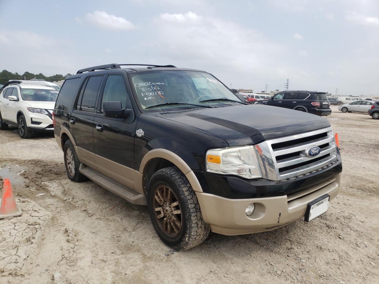 FORD EXPEDITION 2011 with VIN 1FMJU1H52BEF50235 - Photo from auction