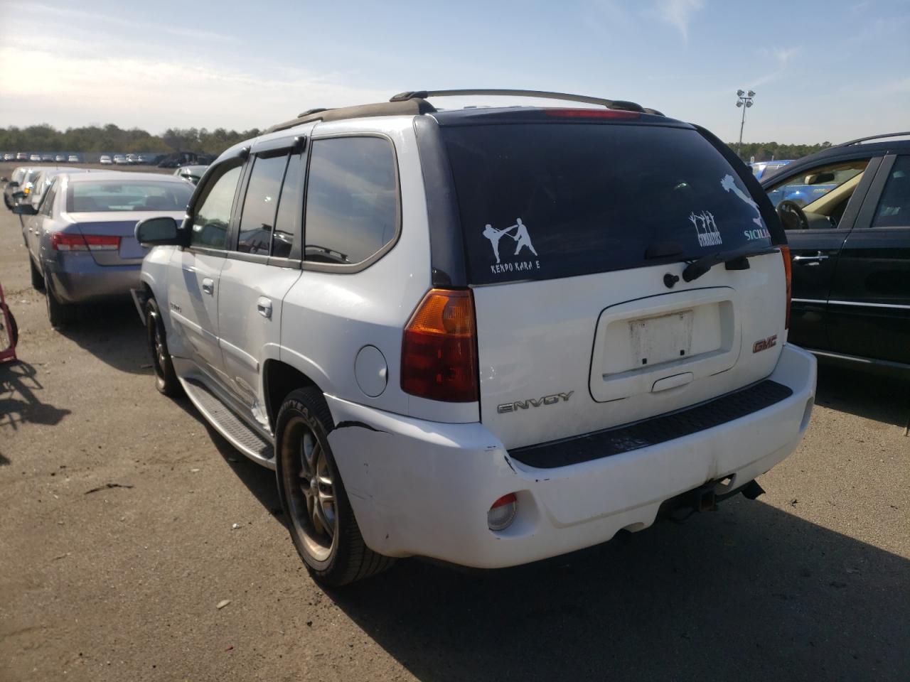 Photo 3 from auction – 2007 GMC ENVOY DENA with VIN 1GKET63M772155307