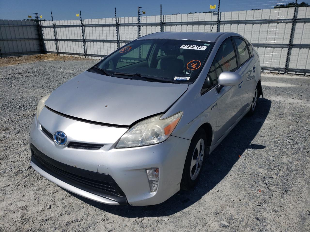 Photo 2 from auction – 2014 TOYOTA PRIUS with VIN JTDKN3DU6E1775140