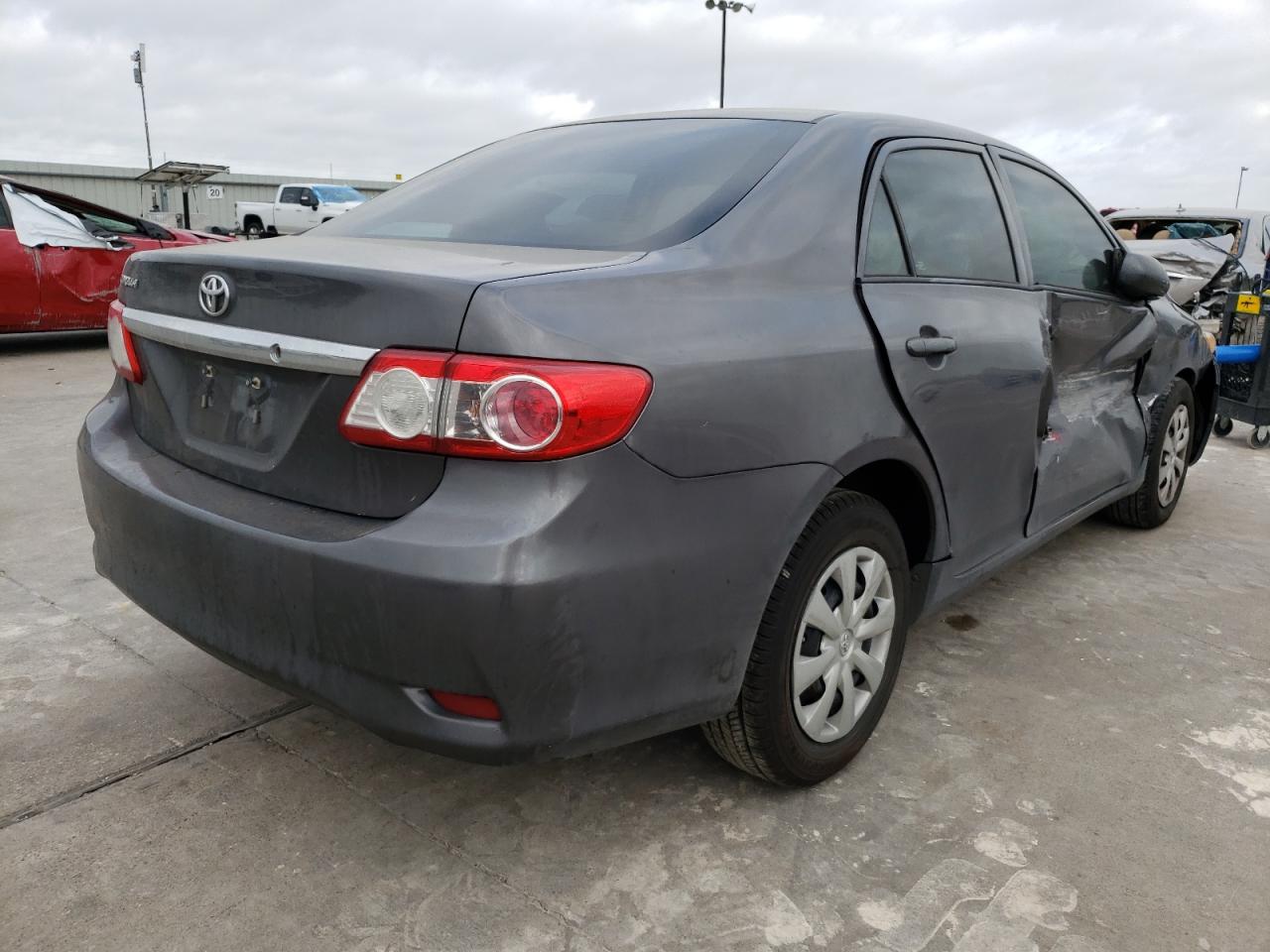 Photo 4 from auction – 2013 TOYOTA COROLLA BA with VIN 5YFBU4EE4DP109601