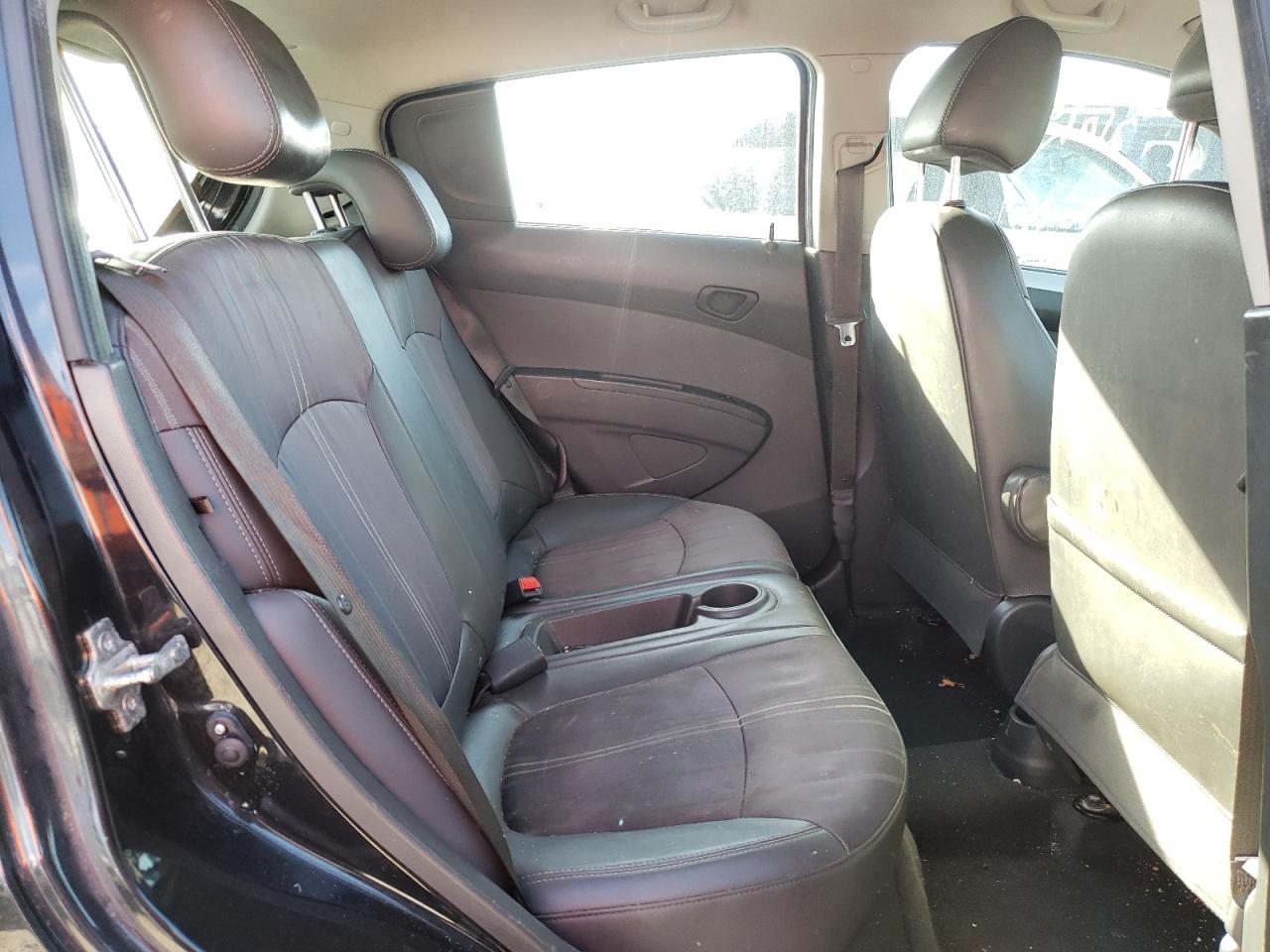 Photo 6 from auction – 2014 CHEVROLET SPARK 1LT with VIN KL8CD6S90EC529981