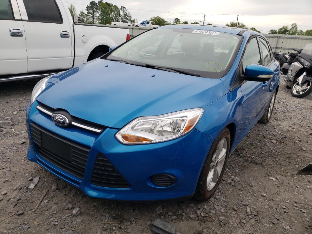 Photo 2 from auction – 2014 FORD FOCUS SE with VIN 1FADP3F28EL436517